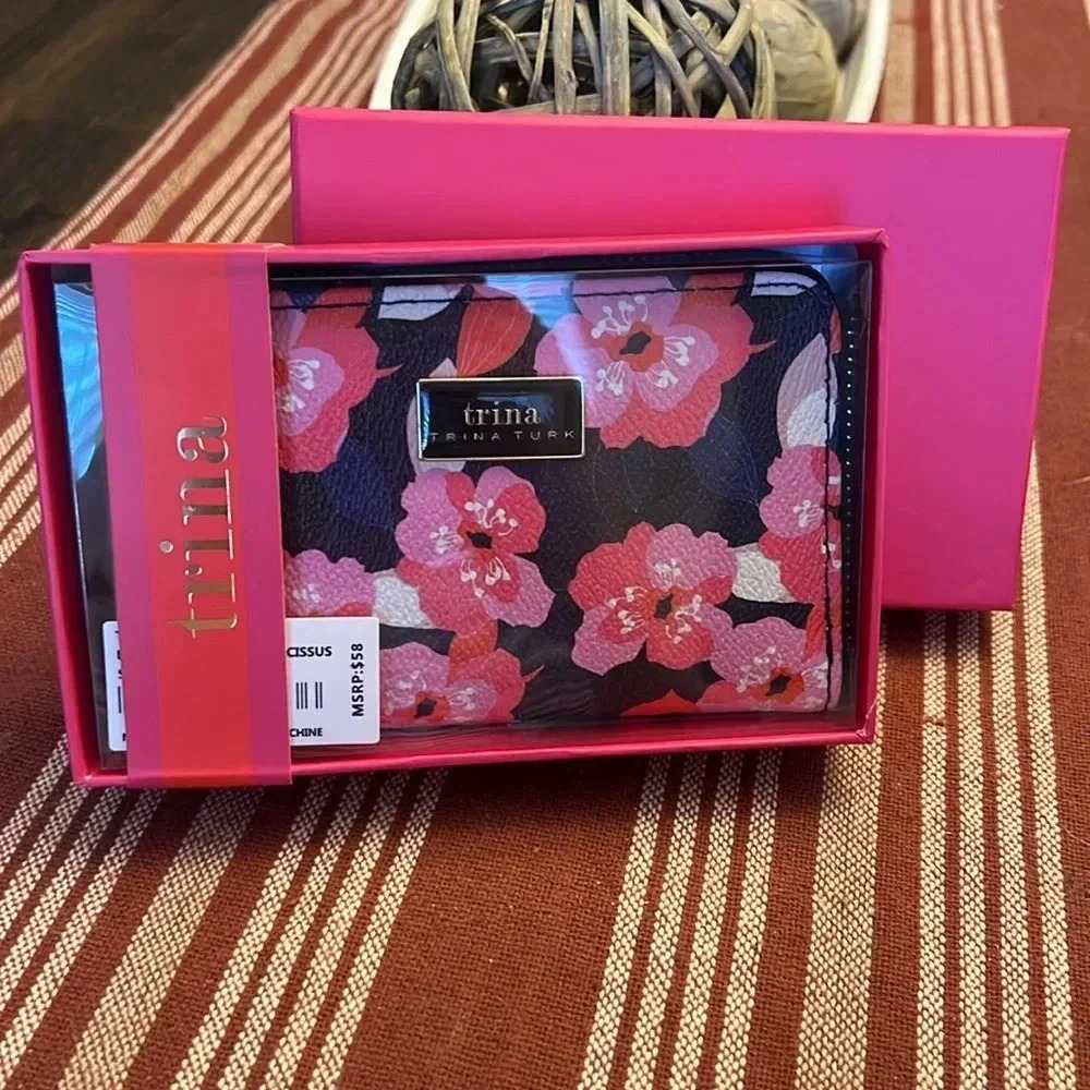 Trina Turk Small Zip Around Wallet - All Around Narcissus - New W/ Gift Box